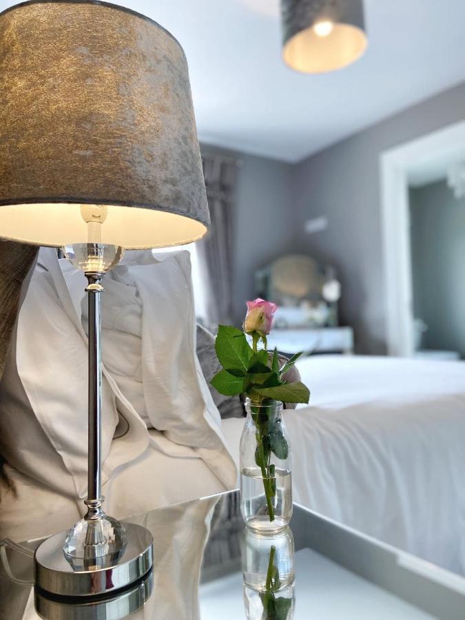 Swallow Lane, Enniskillen, Co Fermanagh, 5* Chic 빌라 외부 사진