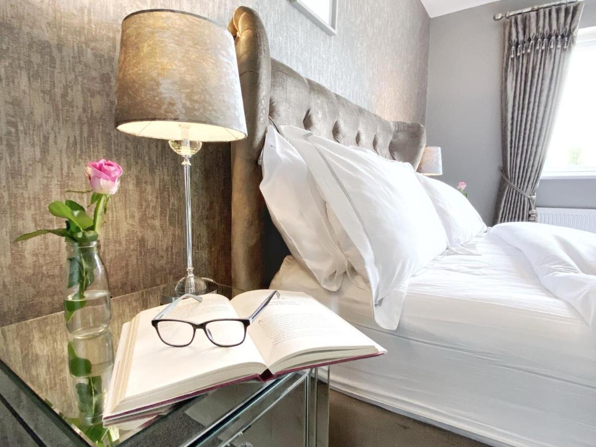Swallow Lane, Enniskillen, Co Fermanagh, 5* Chic 빌라 외부 사진