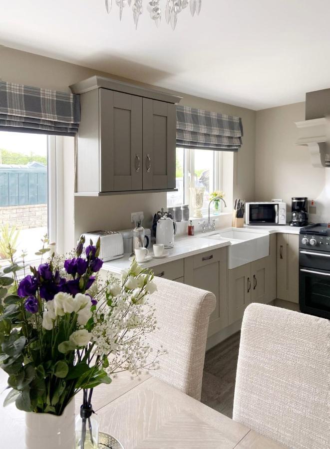 Swallow Lane, Enniskillen, Co Fermanagh, 5* Chic 빌라 외부 사진